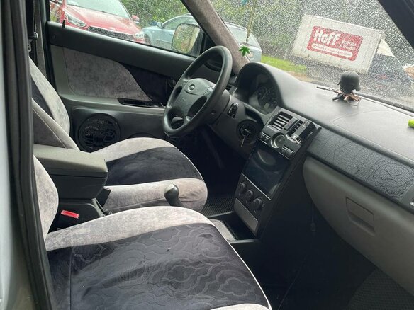 2011 Lada (ВАЗ) Priora I, серый, 300000 рублей - вид 5