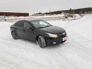 2009 Chevrolet Cruze I, чёрный, 500000 рублей, вид 1