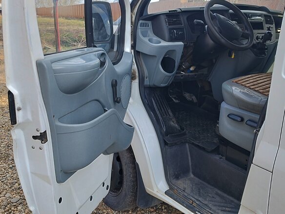 2008 Ford Transit, белый, 1550000 рублей - вид 3