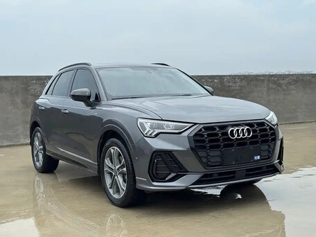 2023 Audi Q3 35 TFSI II (F3), серый, 2575000 рублей, вид 3