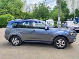 2010 Mitsubishi Outlander II Рестайлинг, серый, 699000 рублей, вид 4
