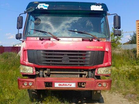 2007 Sinotruk Howo HW76, красный, 1050000 рублей, вид 1