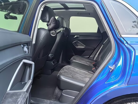2022 Audi Q3 35 TFSI II (F3), синий, 2550000 рублей - вид 17