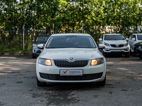 2016 Skoda Octavia III (A7), белый, 850000 рублей, вид 3