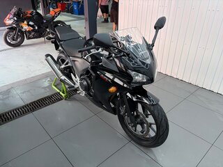 2013 Honda CBR 400R, чёрный, 550000 рублей, вид 2