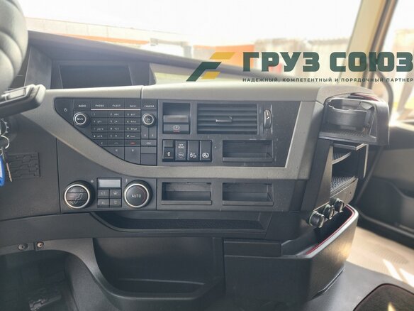 2017 Volvo FH, белый, 6490000 рублей - вид 14