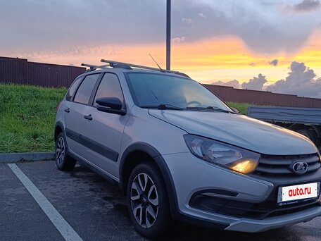 2025 Lada (ВАЗ) Granta Cross I Рестайлинг, серебристый, 984000 рублей, вид 3