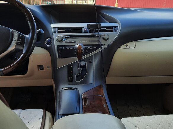 2014 Lexus RX 450h III Рестайлинг, золотистый, 2600000 рублей - вид 13