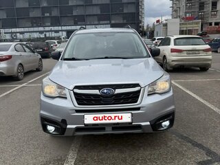 2016 Subaru Forester IV Рестайлинг, серебристый, 1650000 рублей, вид 4
