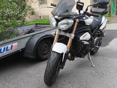 2012 Triumph Speed Triple, белый, 550000 рублей, вид 1