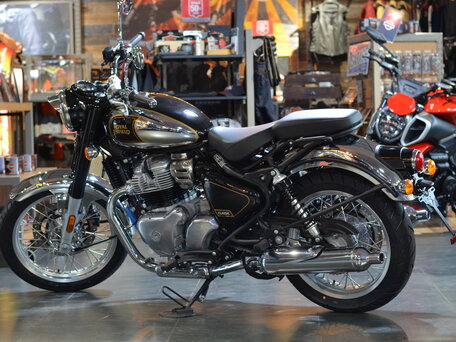 2026 Royal Enfield Classic 650, чёрный, 732000 рублей, вид 5