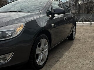 2011 Opel Astra J, серый, 1100000 рублей, вид 5
