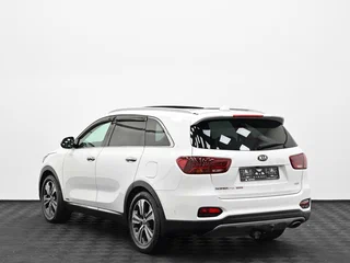2018 Kia Sorento III Prime Рестайлинг, белый, 2315000 рублей, вид 4