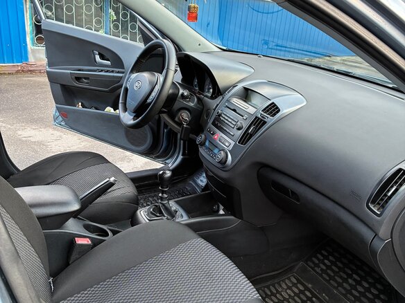 2008 Kia Ceed I, голубой, 399900 рублей - вид 12
