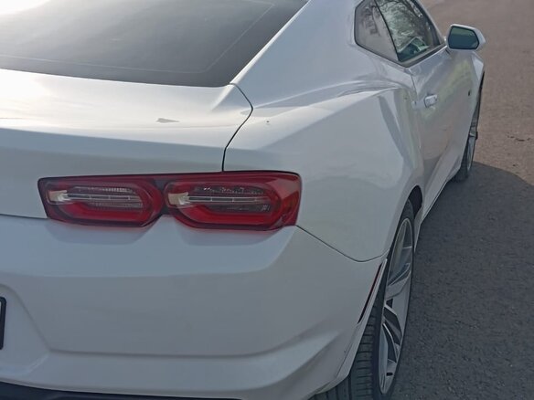 2019 Chevrolet Camaro VI Рестайлинг, белый, 1950000 рублей - вид 7