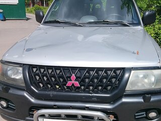 2002 Mitsubishi Pajero Sport I, серебристый, 450000 рублей, вид 1