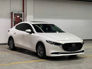 2021 Mazda 3 Axela IV (BP), белый, 1450000 рублей, вид 3