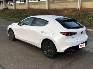 2026 Mazda 3 IV (BP), белый, 3600000 рублей, вид 2