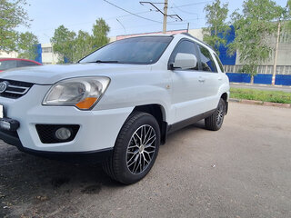 2009 Kia Sportage II Рестайлинг, белый, 990000 рублей, вид 2