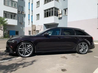 2017 Audi RS 6 performance III (C7) Рестайлинг, коричневый, 7100000 рублей, вид 3