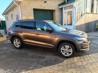 2019 Skoda Kodiaq I, коричневый, 3000000 рублей, вид 5