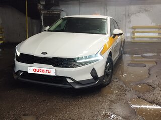 2021 Kia K5 III, белый, 1550000 рублей, вид 1