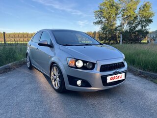 2012 Chevrolet Aveo II, серебристый, 680000 рублей, вид 1