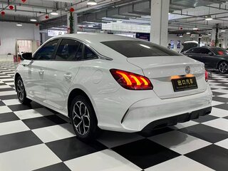 2023 MG 5 II, белый, 980000 рублей, вид 4