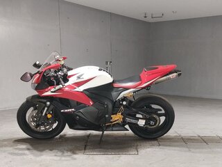 2013 Honda CBR 600RR, белый, 664000 рублей, вид 2