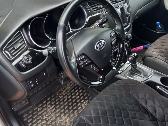 2014 Kia Ceed II, серебристый, 999000 рублей - вид 4