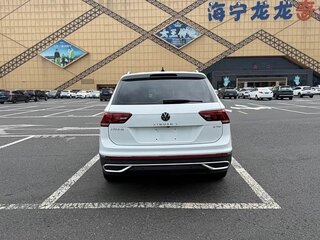 2022 Volkswagen Tiguan II Рестайлинг, белый, 2702000 рублей, вид 5