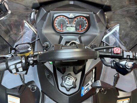 2015 BRP Ski-Doo Skandic 900, серый, 1900000 рублей, вид 2