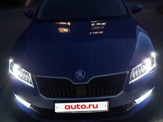2018 Skoda Superb III, синий, 1830000 рублей, вид 2