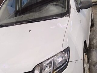 2015 Renault Sandero II, белый, 450000 рублей, вид 2