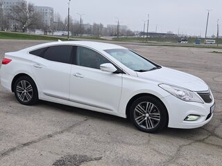 2013 Hyundai Grandeur V, белый, 1300000 рублей, вид 3