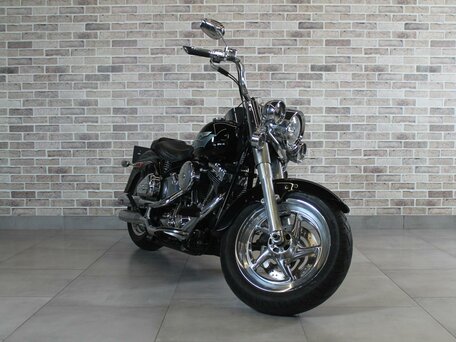 2008 Harley-Davidson Fat Boy, чёрный, 850000 рублей, вид 4