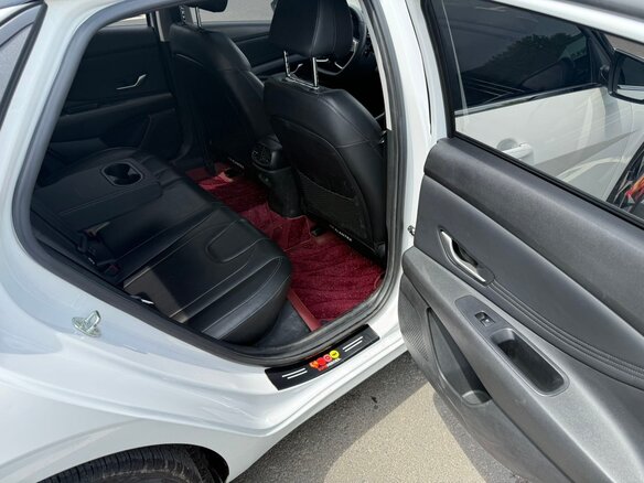 2021 Hyundai Elantra VII (CN7), белый - вид 12