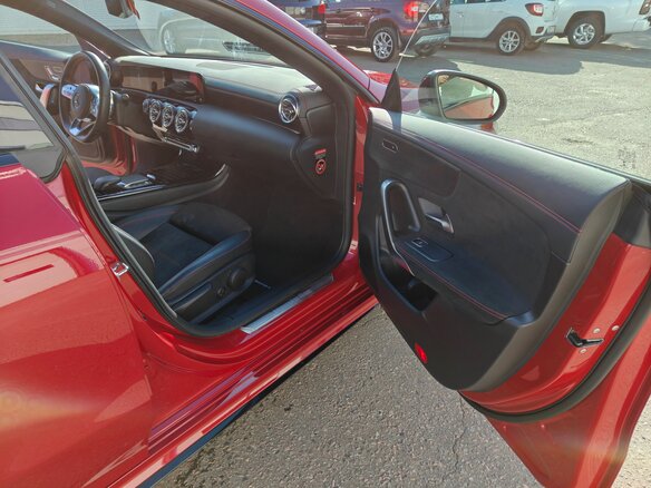 2020 Mercedes-Benz CLA 200 II (C118, X118), красный, 3300000 рублей - вид 14