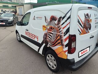 2013 Peugeot Partner, белый, 600000 рублей, вид 4
