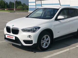 2016 BMW X1 20i sDrive II (F48), белый, 2250000 рублей, вид 3