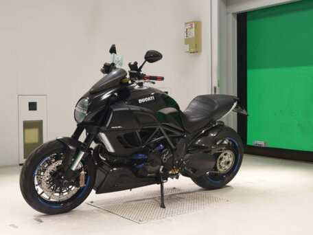 2012 Ducati Diavel, чёрный, 900000 рублей, вид 1
