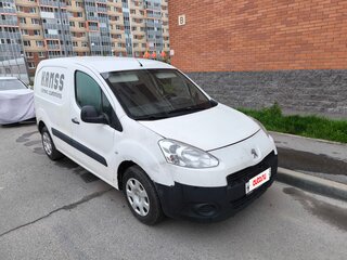 2014 Peugeot Partner II Рестайлинг, белый, 670000 рублей, вид 3