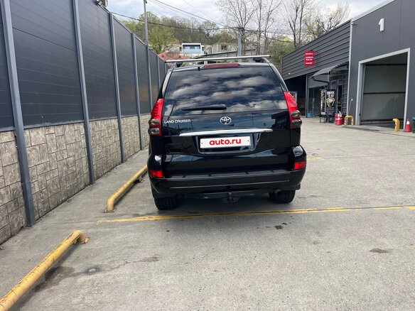 2008 Toyota Land Cruiser Prado 4-speed 120 Series Рестайлинг, чёрный, 3000000 рублей - вид 4