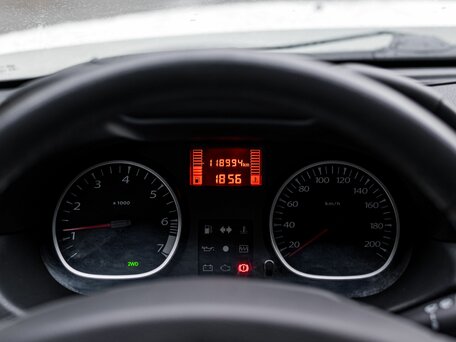 2014 Renault Duster I, белый, 939000 рублей, вид 5