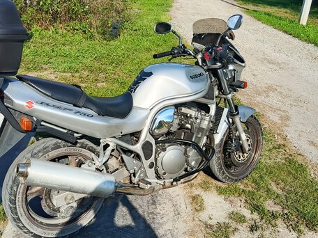 1998 Suzuki Bandit GSF 750, серебристый, 320000 рублей, вид 3