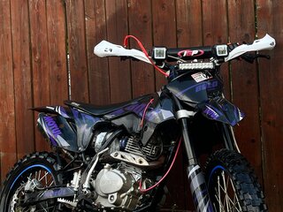 2022 BSE Z1, чёрный, 100000 рублей, вид 5