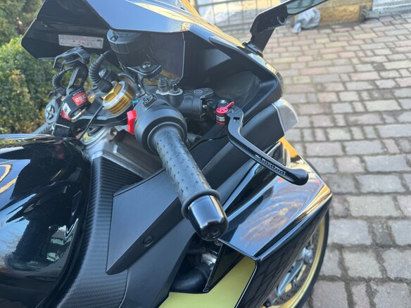2022 Aprilia RSV4, чёрный - вид 16