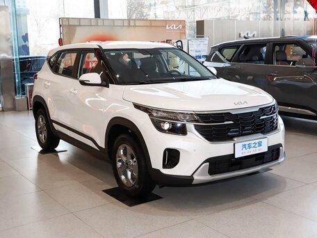 2026 Kia Seltos I Рестайлинг, белый, 2100000 рублей, вид 4