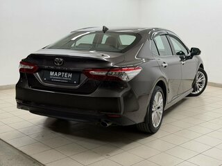 2020 Toyota Camry VIII (XV70), коричневый, 2970000 рублей, вид 4