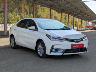 2017 Toyota Corolla XI (E160, E170, E180) Рестайлинг 1, белый, 1365000 рублей, вид 2